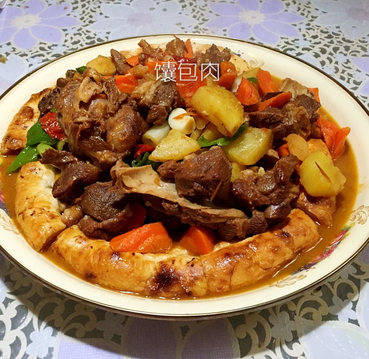 馕包肉 Xinjiang Style Braised Lamb Chops with Nan-bread 　 　