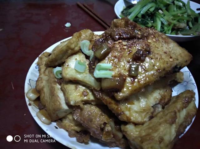最下饭的锅塌豆腐