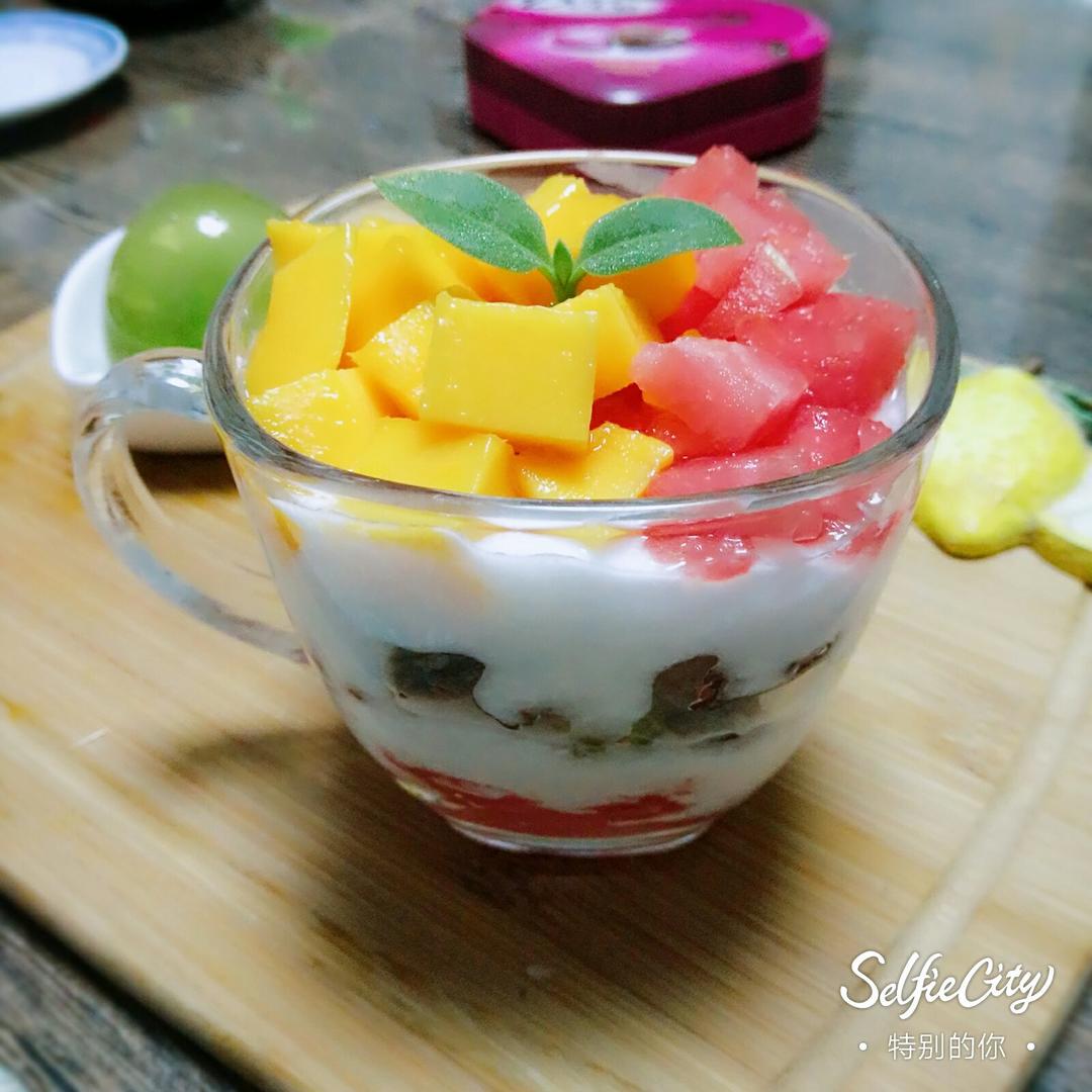 芒果酸奶木糠杯