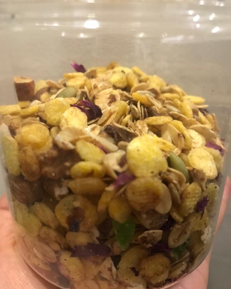 格兰诺拉麦片
