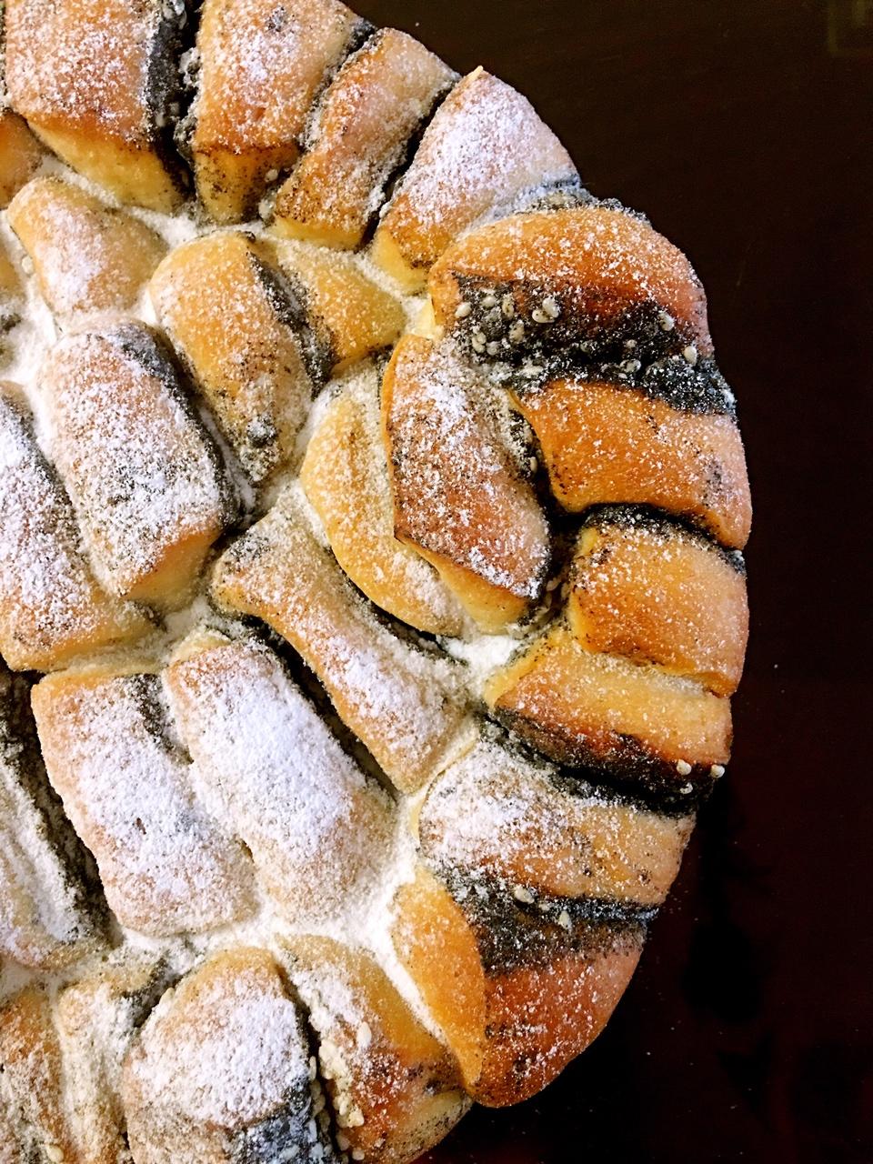 黑芝麻酱手撕面包