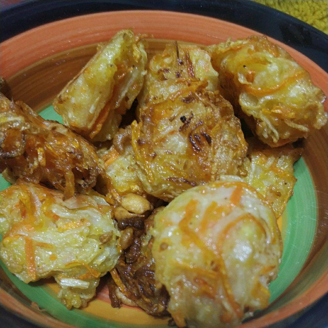 炸萝卜丸子