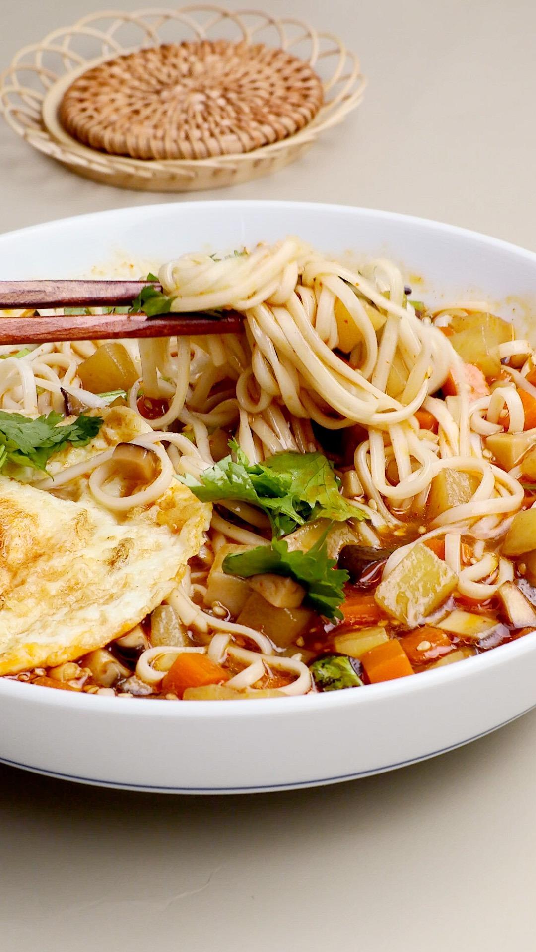 素臊子酸汤面的做法