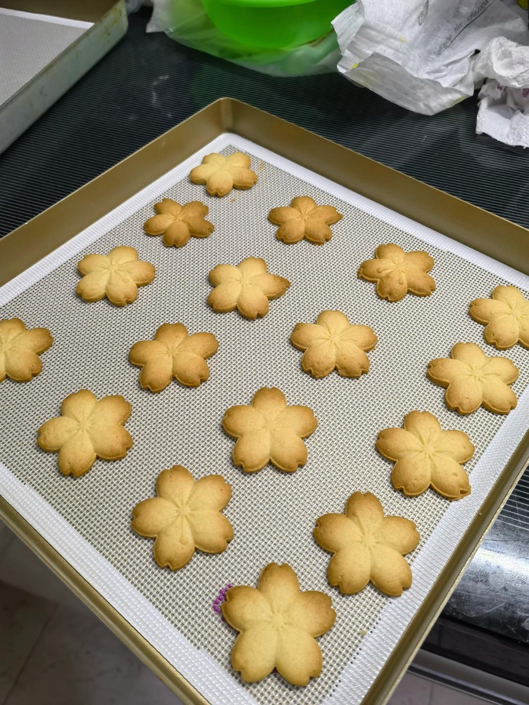 樱花饼干