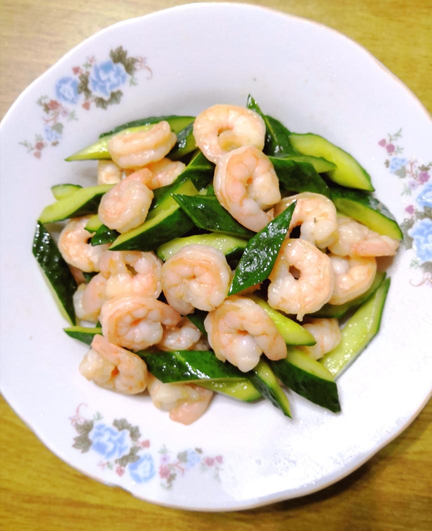 凉拌虾仁                                        复刻《都挺好》