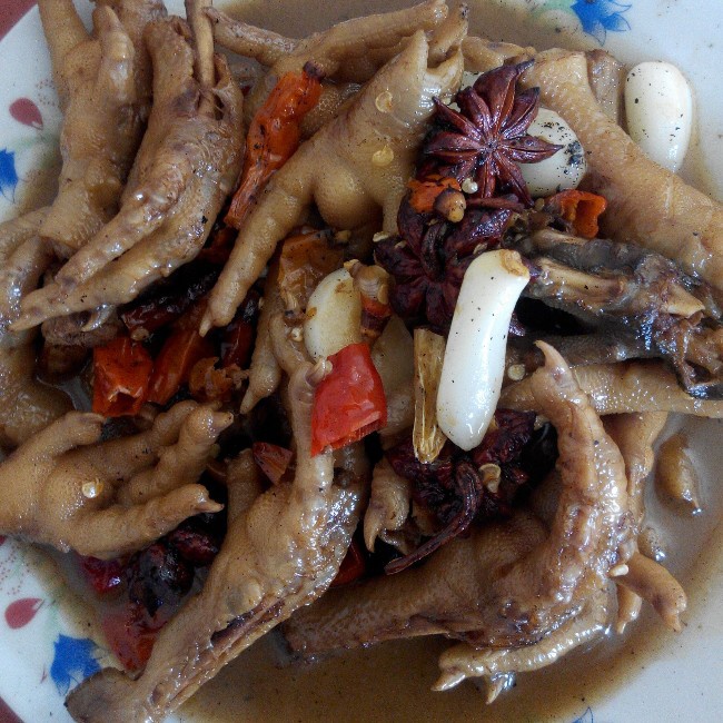 秘制红烧鸡爪