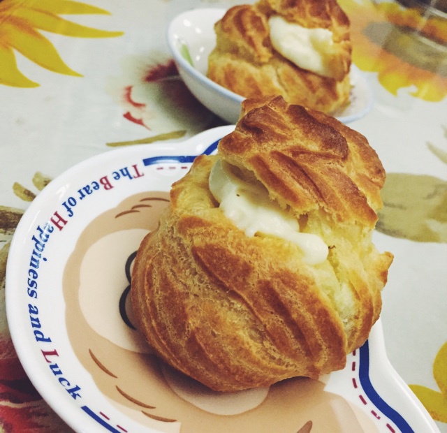 小山进——调皮的摇滚泡芙