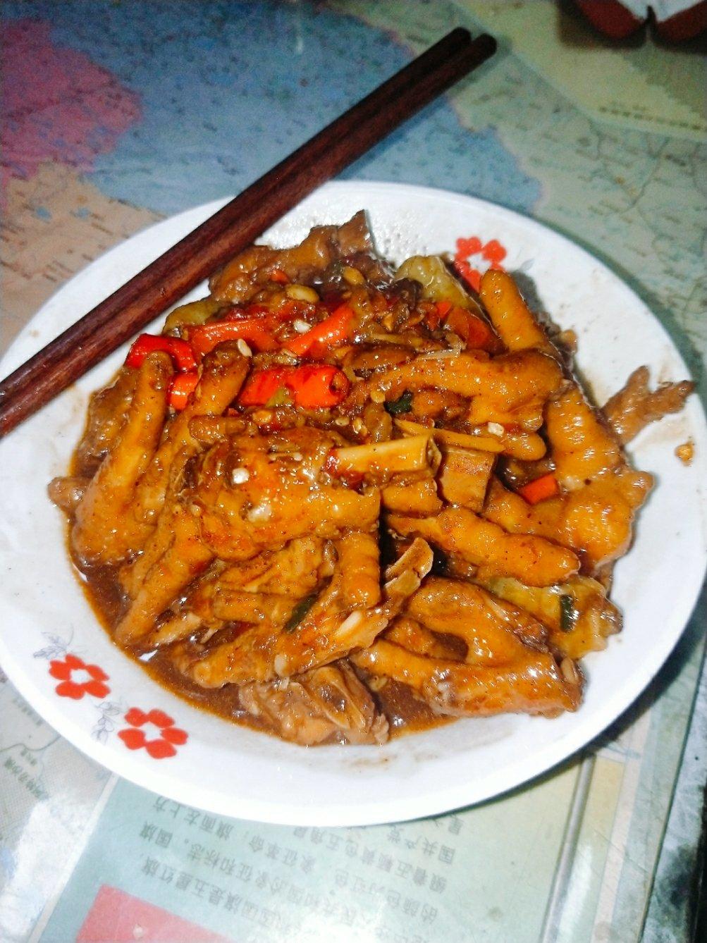 香辣烧鸡爪