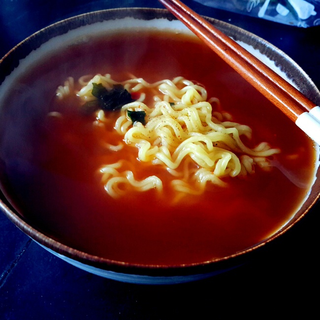 深夜泡面