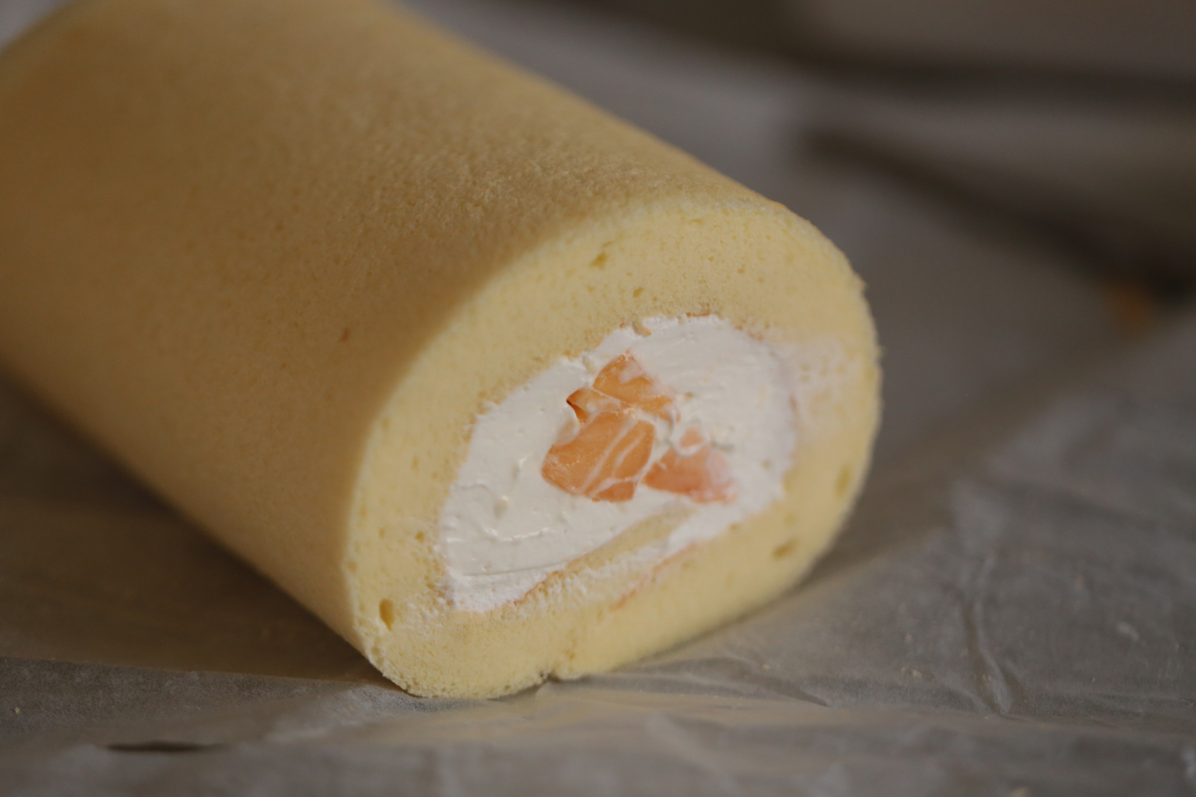 奶油芒果蛋糕卷的做法