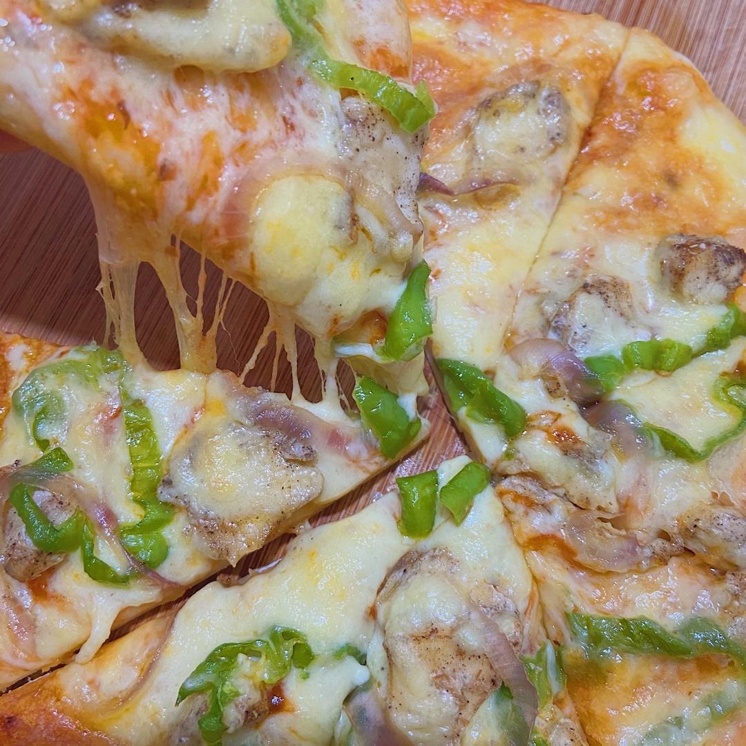 萨拉米薄底披萨 Salami Pizza