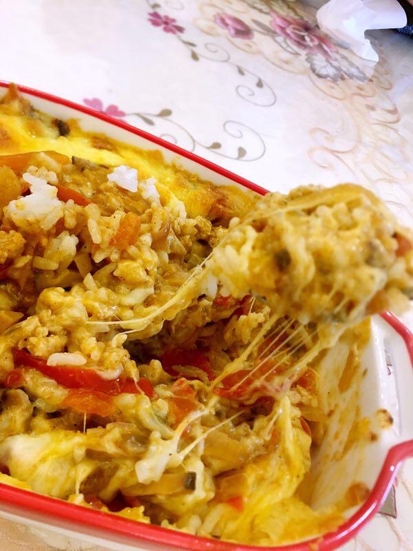 蕃茄肉酱奶酪焗饭