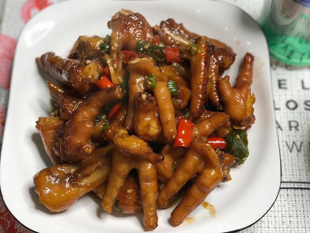 香辣烧鸡爪