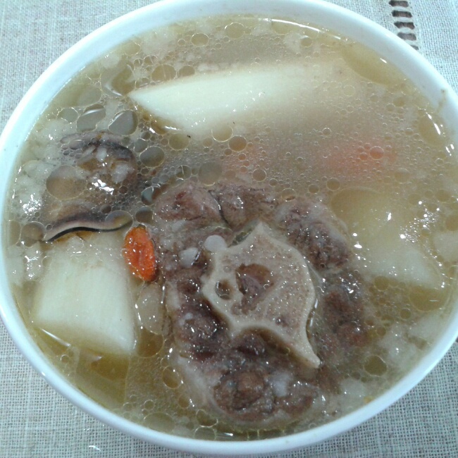 淮山牛尾汤
