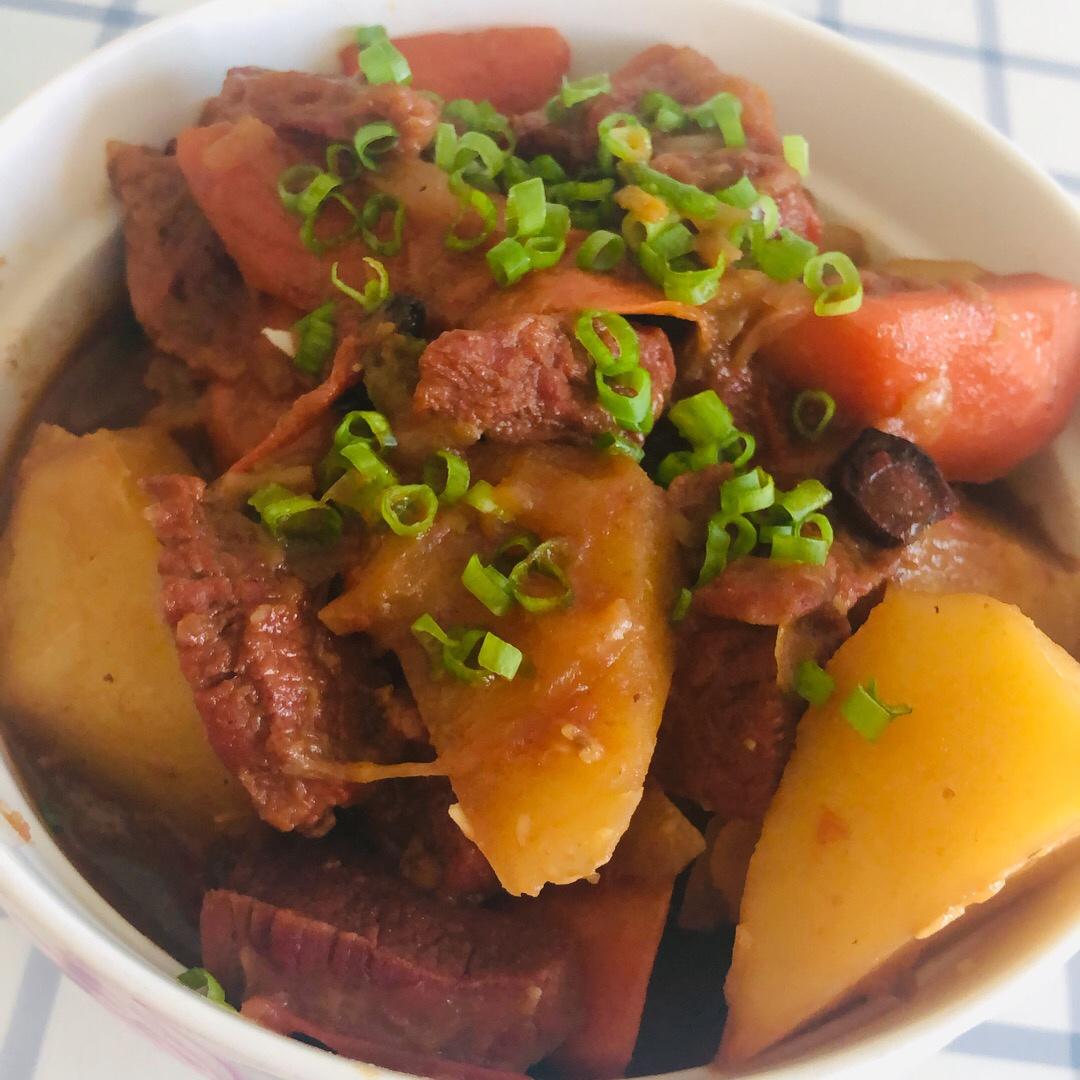 番茄土豆炖牛腩