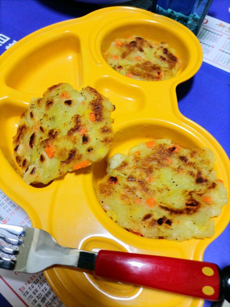 有颜有料的蔬菜土豆饼