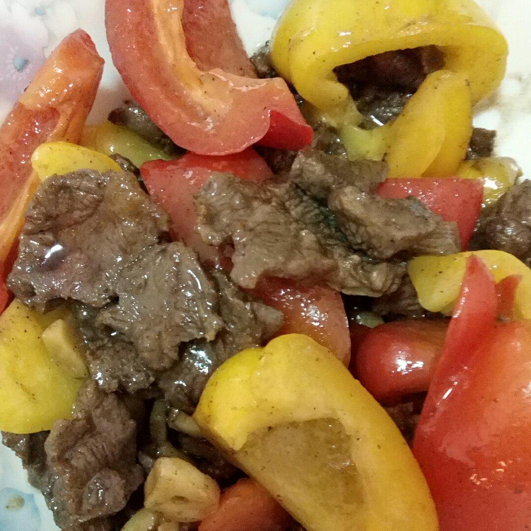 彩椒炒牛肉