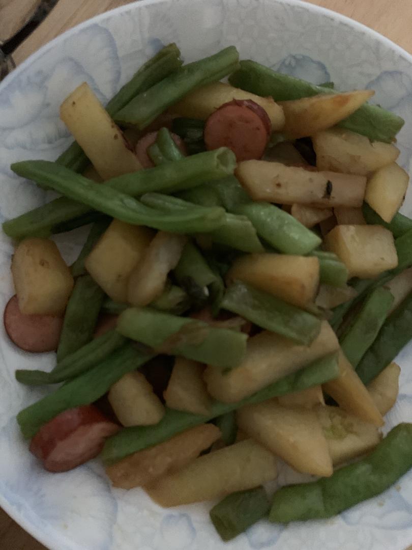 很下饭的土豆炒四季豆