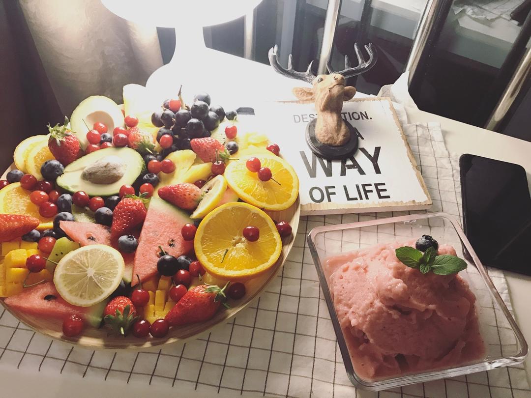 【健康三餐】自制草莓油醋沙拉汁（无色素）