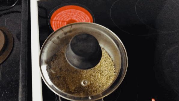 牛油果虾仁藜麦热沙拉的做法 步骤3