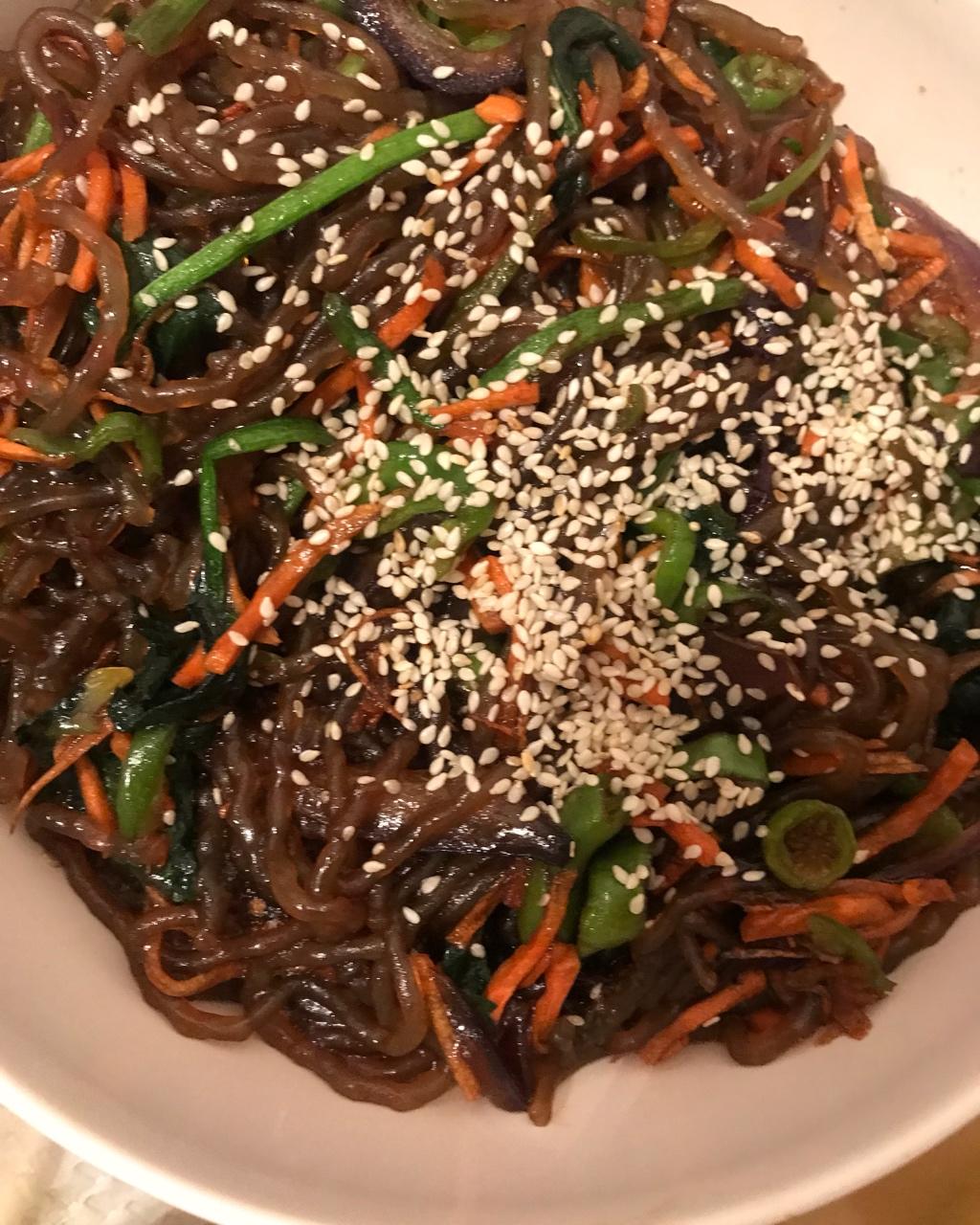韩式粉丝炒杂菜 Korean Style Glass Noodles with Vegetables
