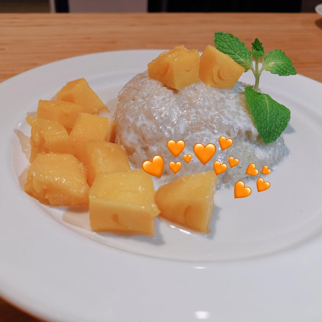 椰浆芒果糯米饭（附芒果玫瑰花做法）