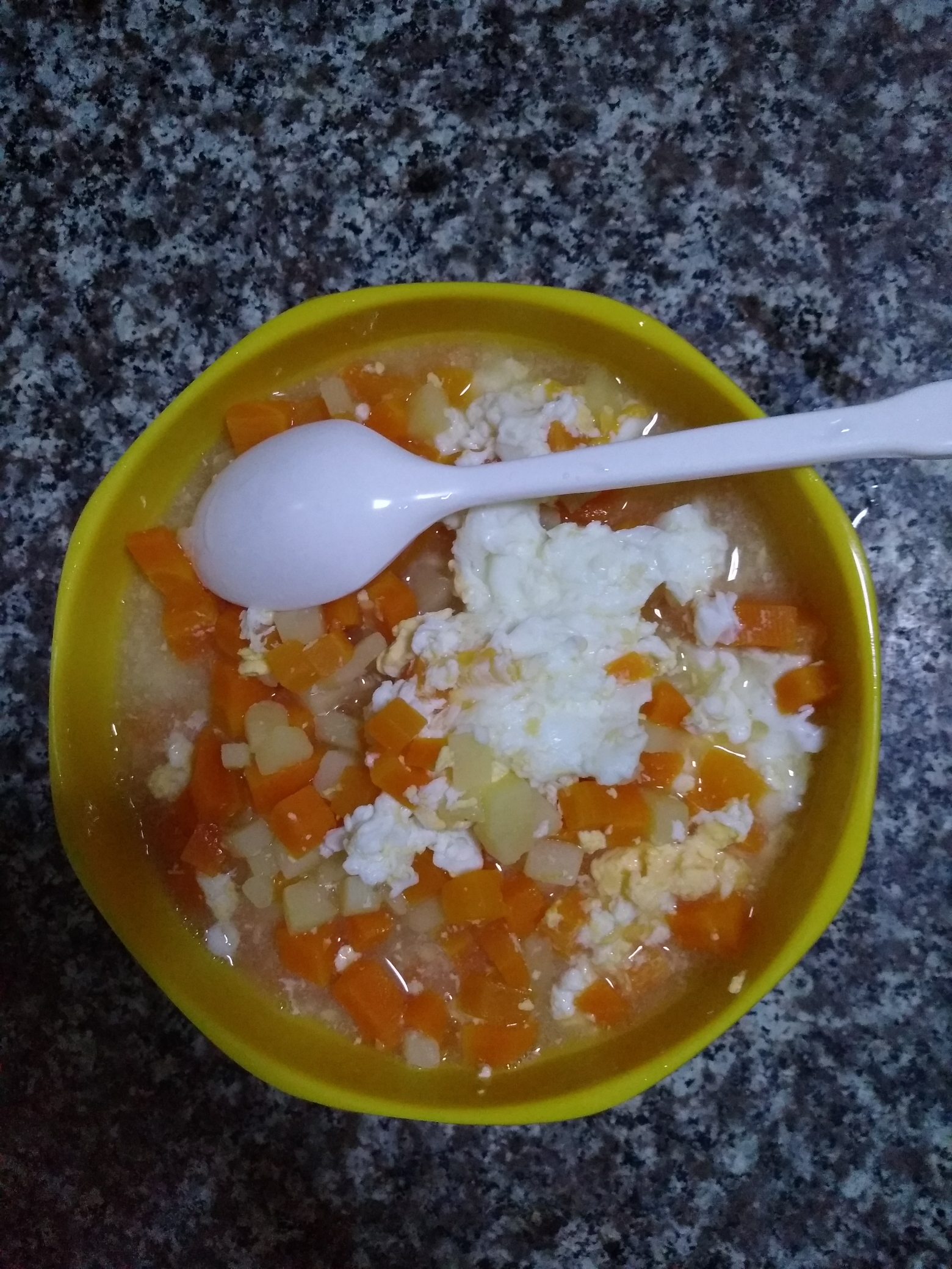 胡萝卜土豆汤的做法