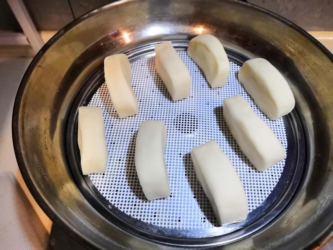 一发奶香小馒头，口感特别好！