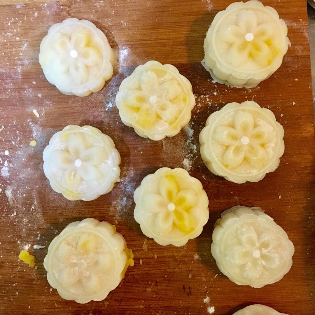《Tinrry下午茶》冰皮月饼（奶黄馅）