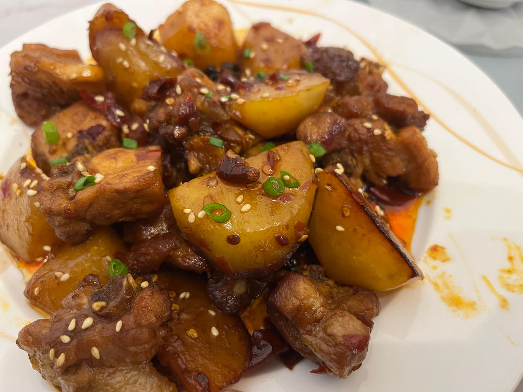 川味土豆烧排骨
