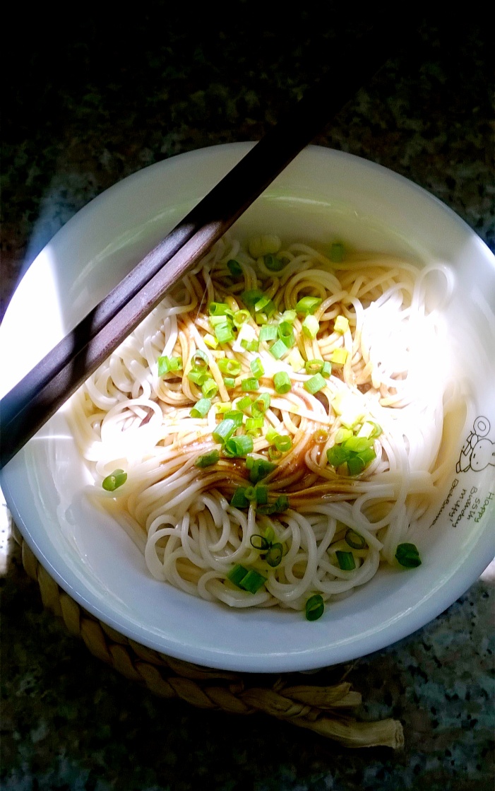 葱油花生酱拌面