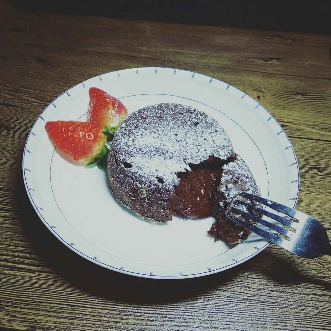 巧克力熔岩蛋糕