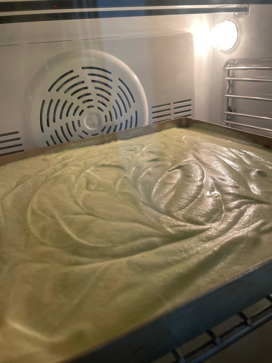 《Tinrry下午茶》教你做基础原味蛋糕卷