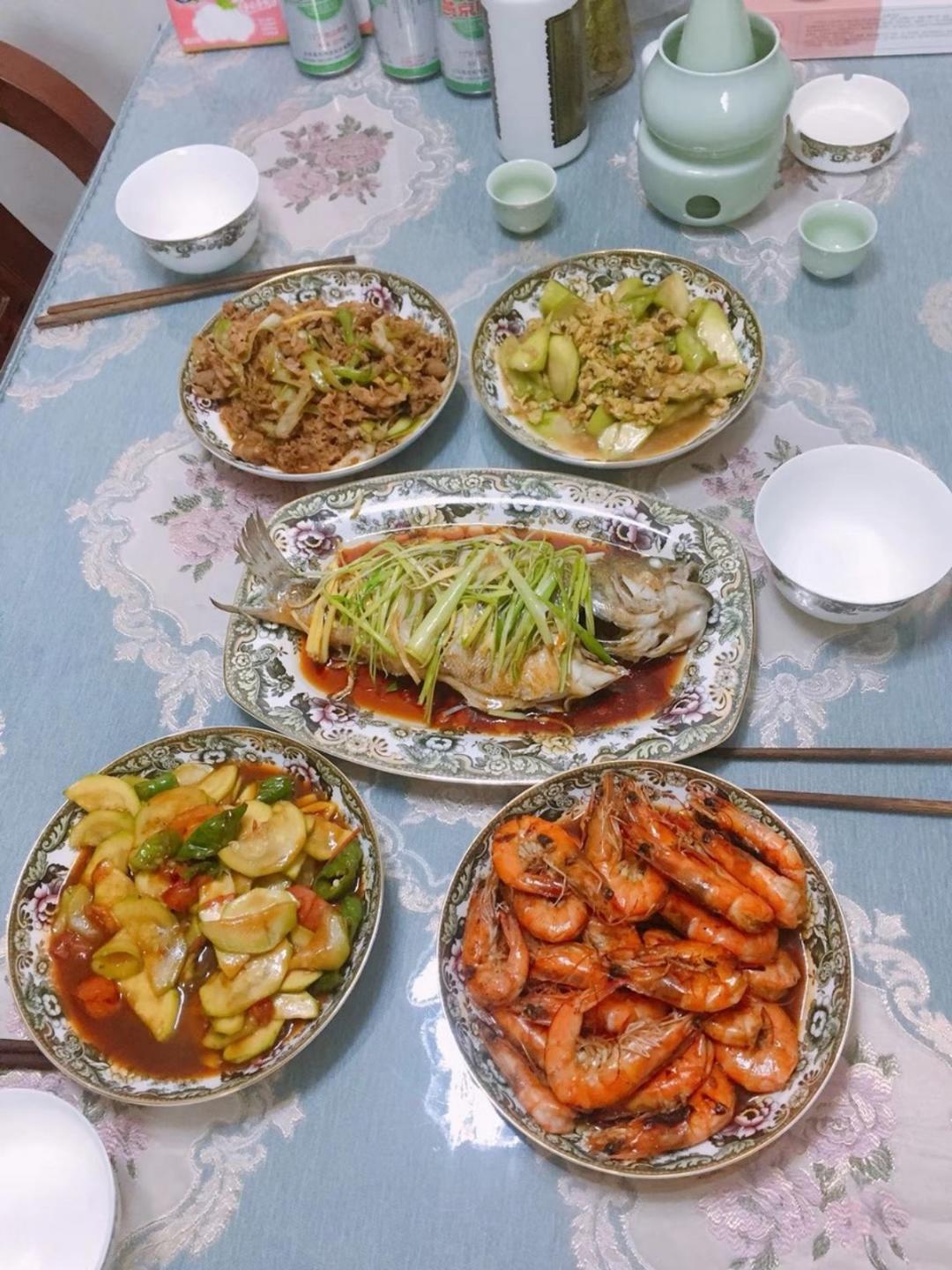 西葫芦烩番茄