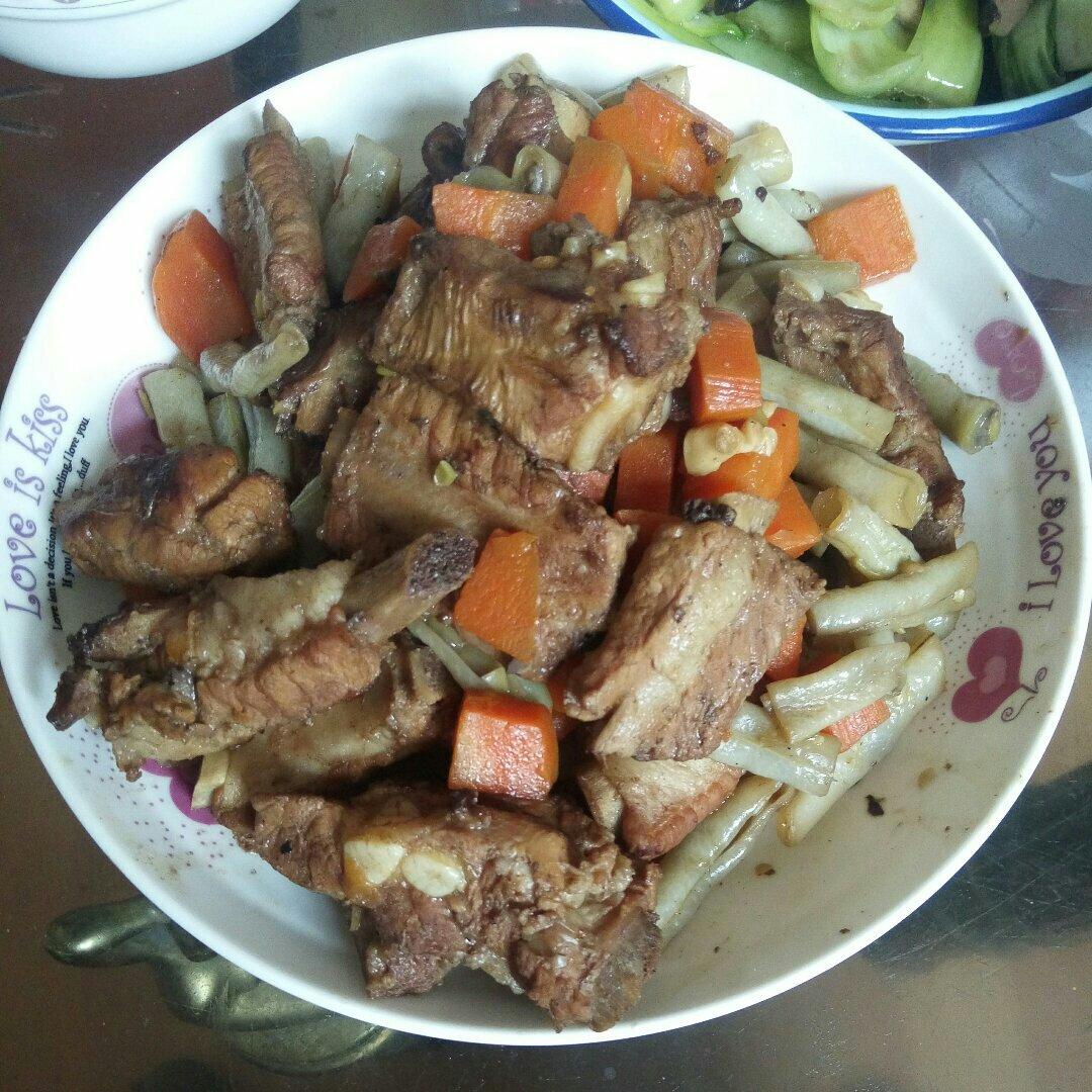 排骨炖豆角