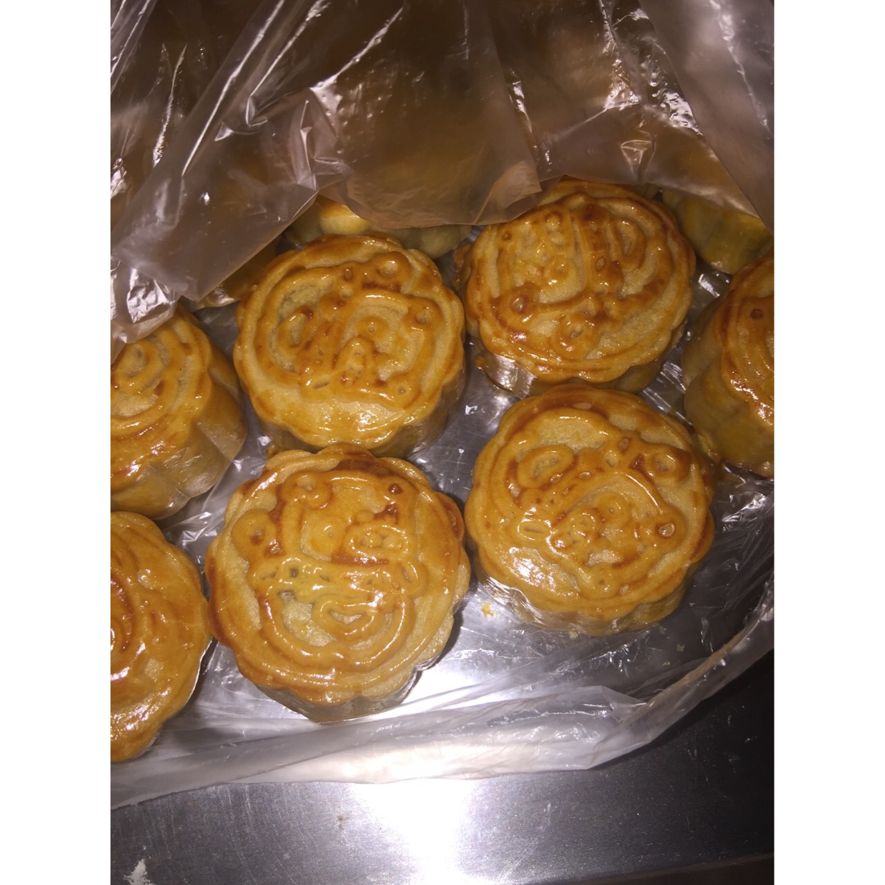 广式月饼——蛋黄莲蓉月饼