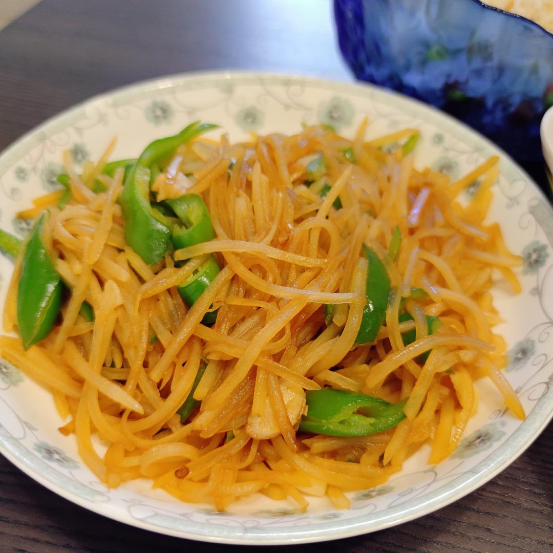 青椒土豆，素菜也可以香香的