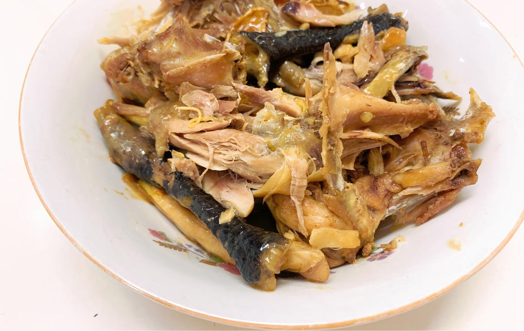 电饭煲版盐焗鸡