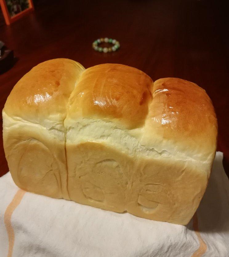 超柔牛奶棉花吐司（最详细的吐司食谱）
