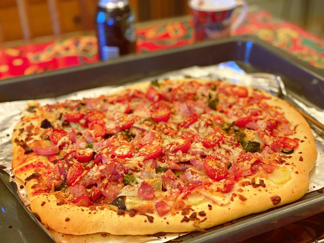 自制披萨（家里有什么放什么版）