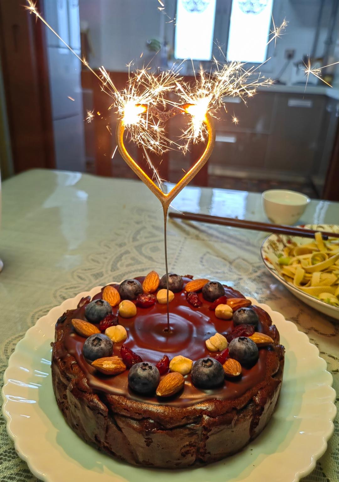 巧克力巴斯克蛋糕