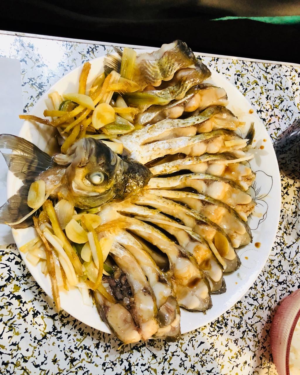 孔雀开屏-清蒸武昌鱼