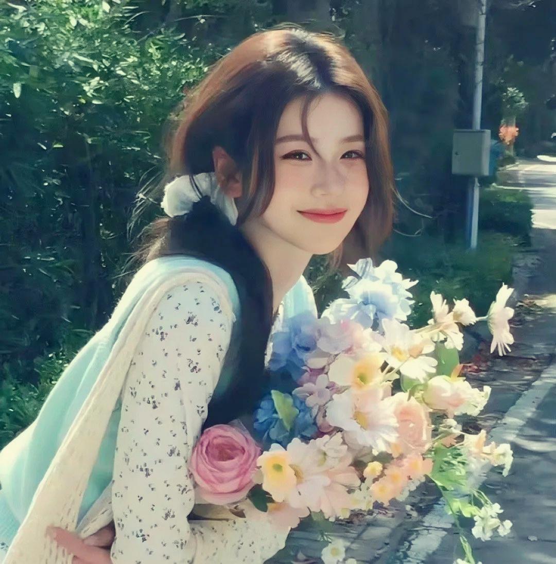 木易绾绾_Jessica杨