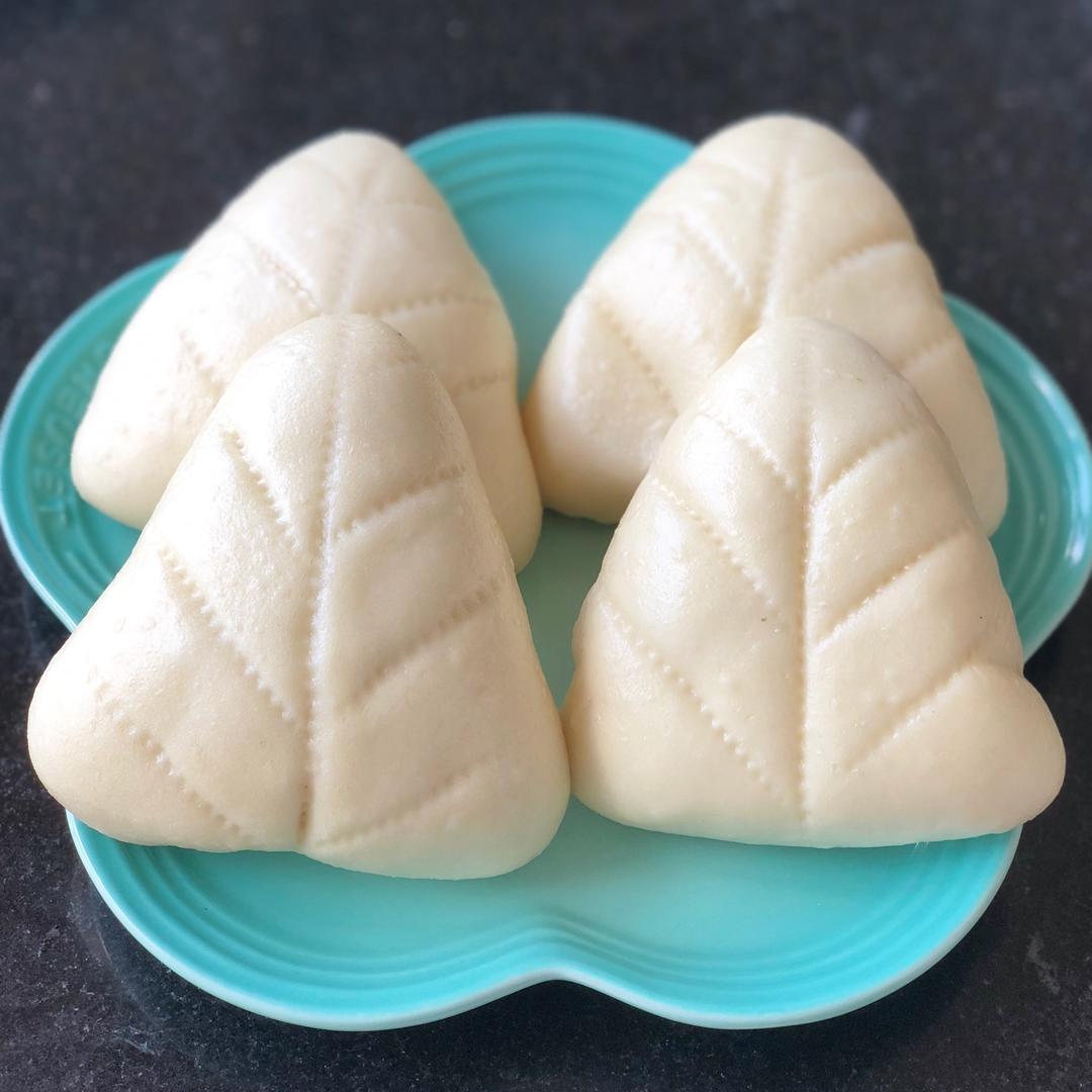树叶豆沙馒头