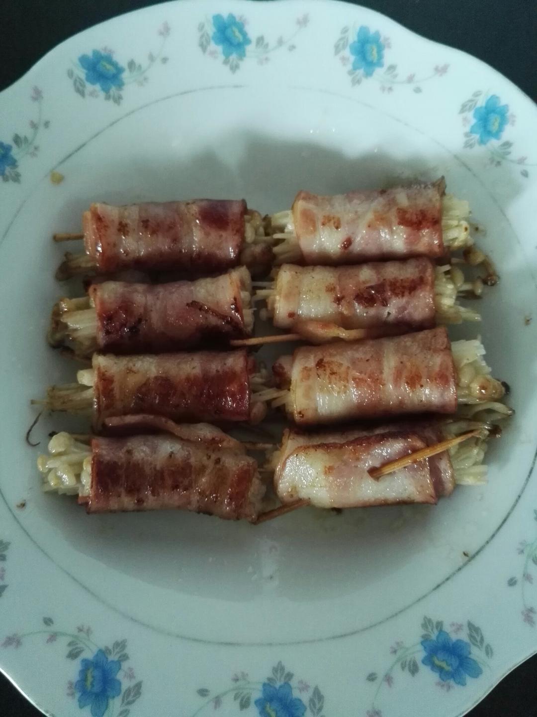 香煎培根金针菇卷