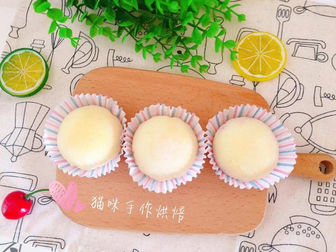 腹黑白胖子——奥利奥雪媚娘