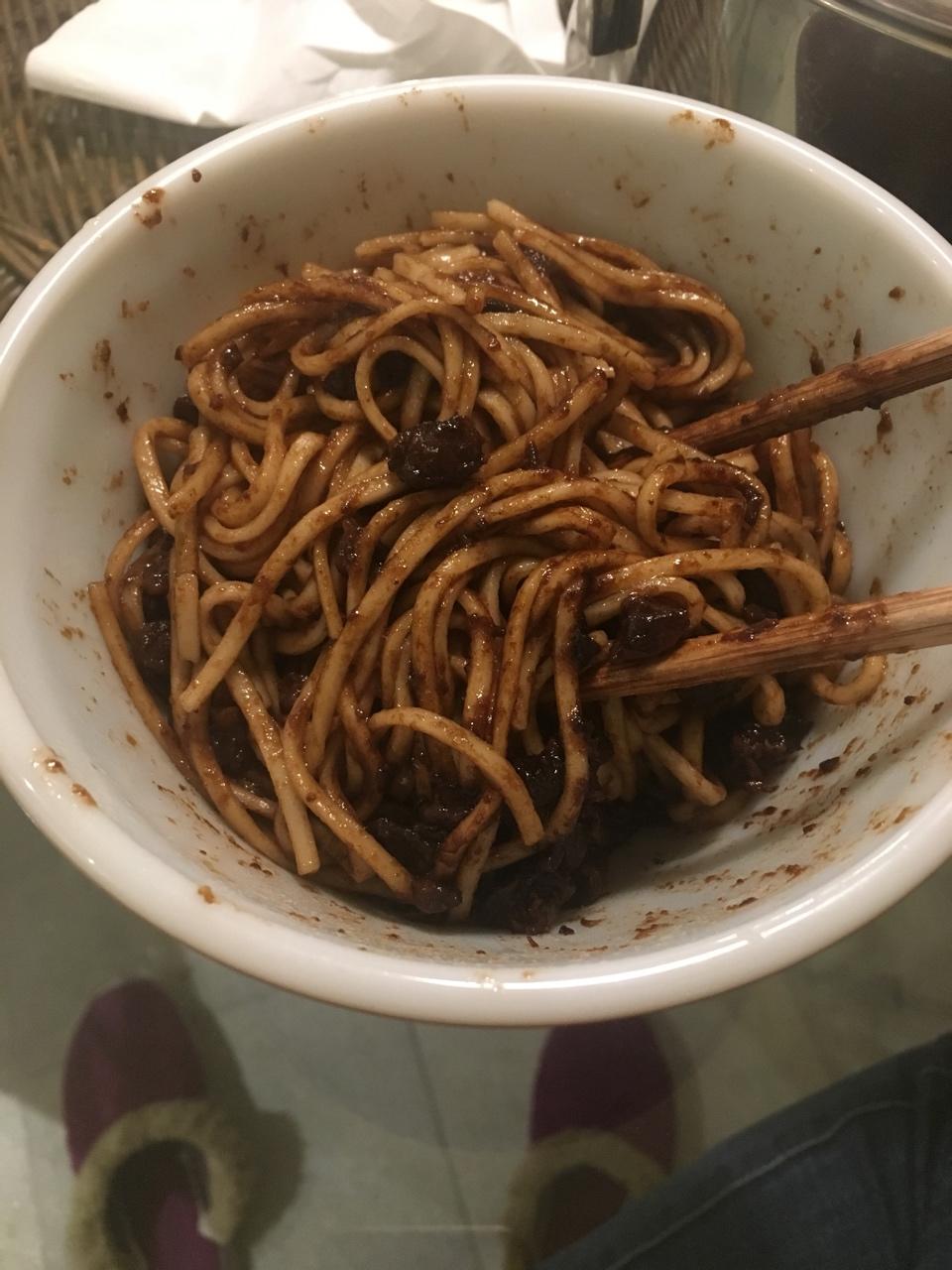 韩式炸酱面