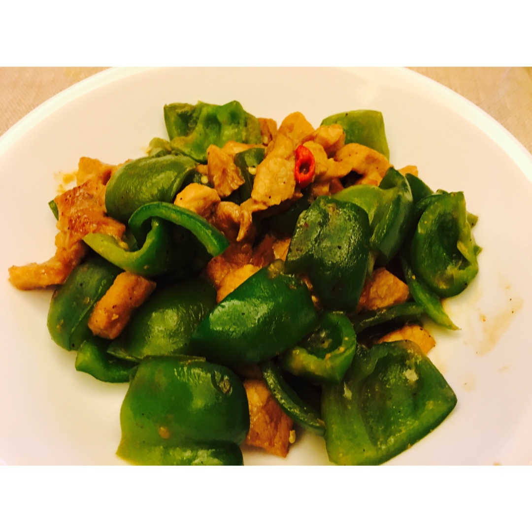 家常菜－青椒炒肉