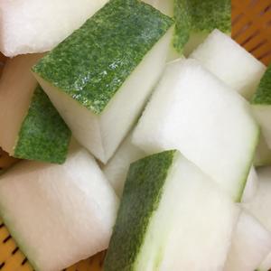扁豆薏米冬瓜汤的做法 步骤1