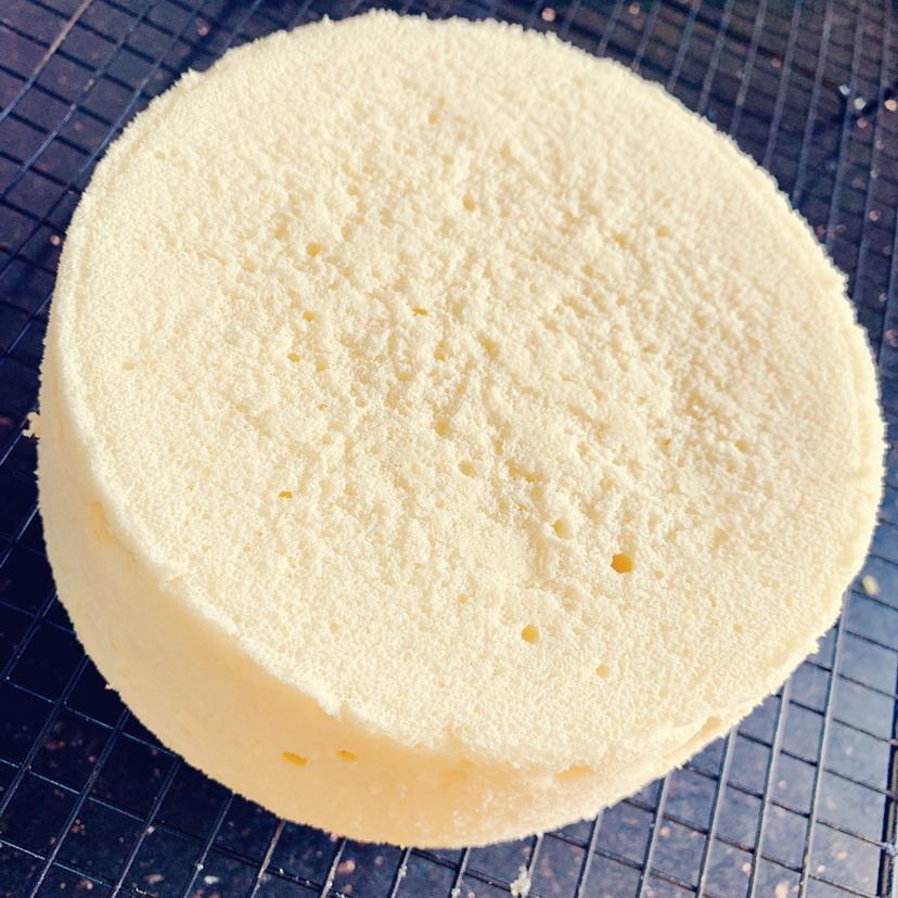 蒸蛋糕。。。清蒸戚风蛋糕---健康营养蒸出来（2蛋6寸）